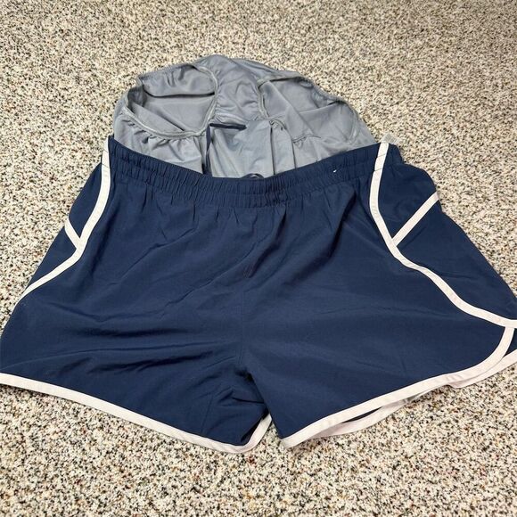 GapFit Women's Blue Running Shorts Size M Athletic Biker Style - Picture 1 of 3